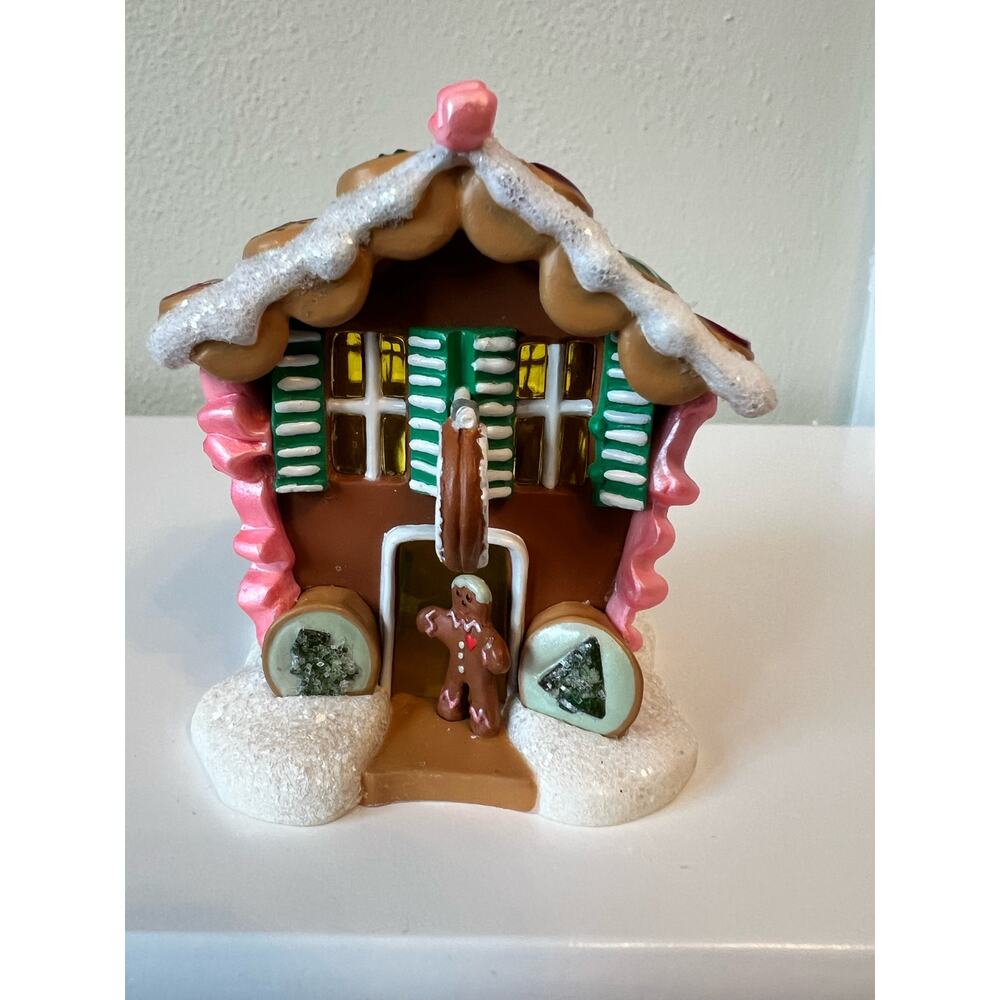 2007 Hallmark Keepsake Noelville Bake Shop Ornament